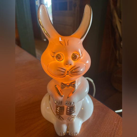 Vintage MCM Porcelain Bunny Rabbit w/ BowTie Children’s Night Light,  White/Gold - Picture 1 of 9
